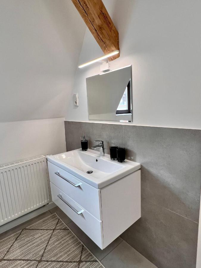 Apartment Kander 140 M2 괴를리츠 외부 사진